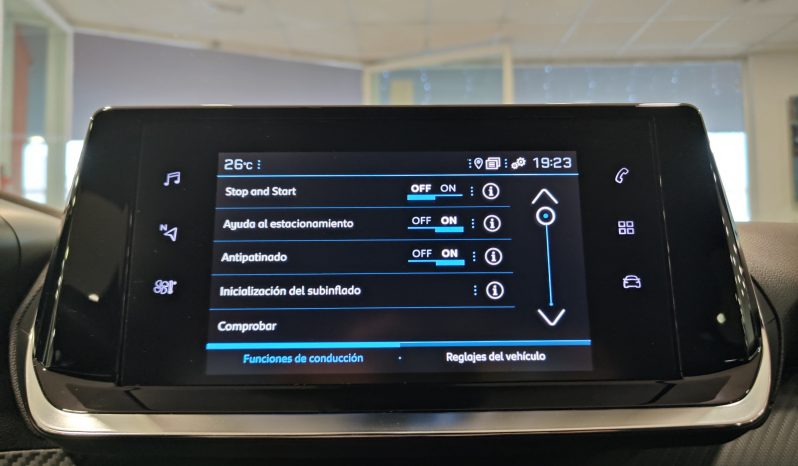 PEUGEOT 2008 1.2 PureTech S&S Allure lleno